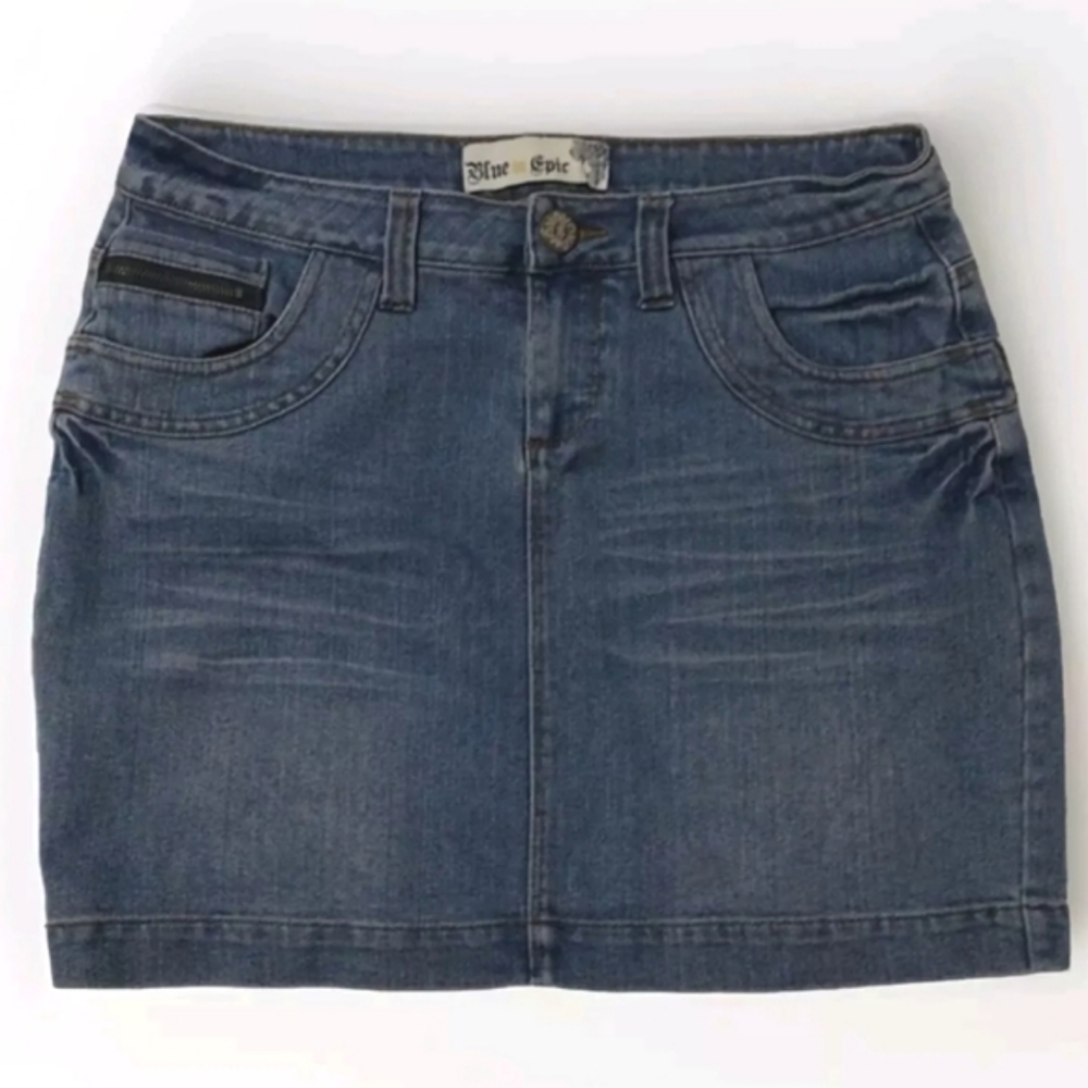 Blue Epic Denim Mini Skirt Whiskered Ruched Pockets Casual Chic Summer 8
